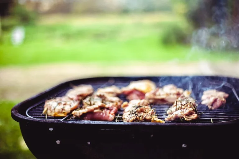 4 Ways to Get Your Garden Ready for Summer Entertaining