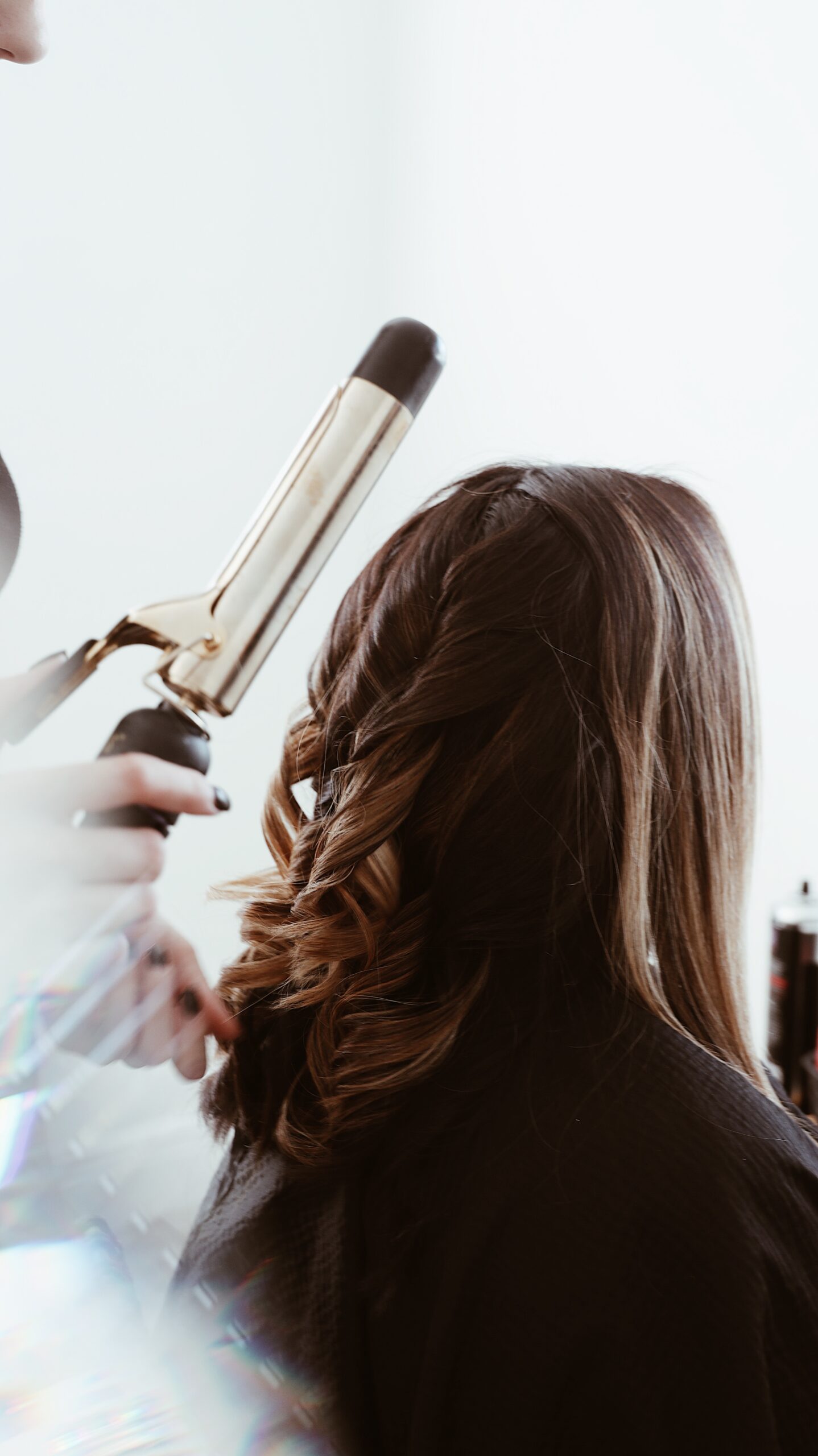 baylee gramling MMz03PyCOZg unsplash scaled Radiate Your Beauty: Top Summer Essentials for the Ultimate Glow-Up