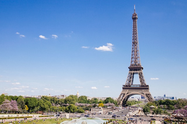 10 Captivating Things to Do in France