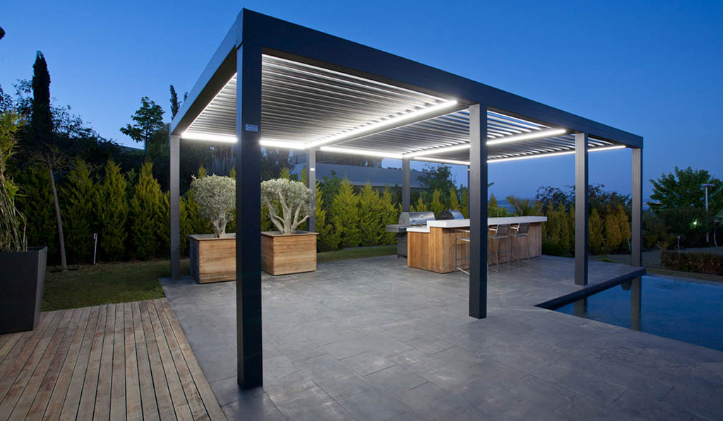 image 2 Crafting Your Dream Outdoor Kitchen with a Retractable Roof