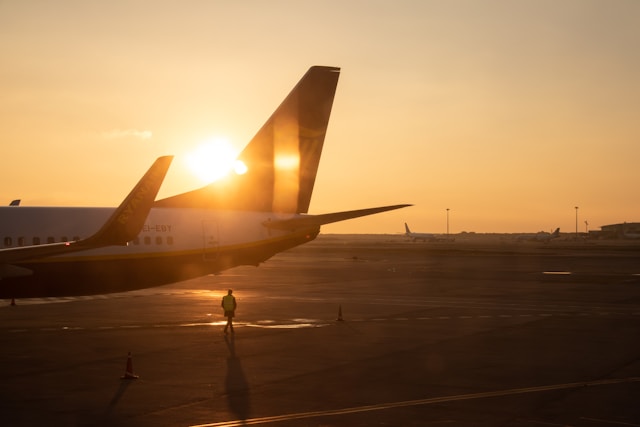 angela compagnone c0AdVgdusLM unsplash Making Airports Easier - Stress-Free Start to Your Holiday
